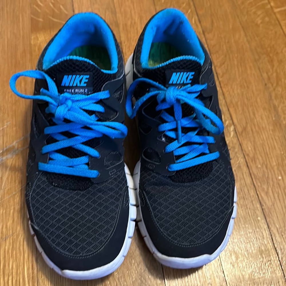 NIKE free run 2